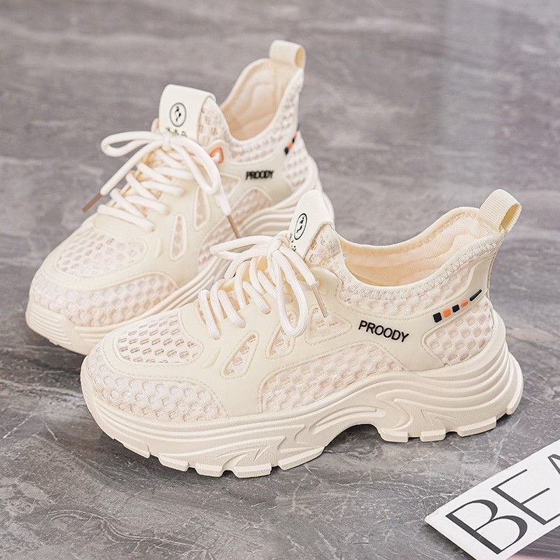 Zapatos de red deportiva de mujer respirables 2026 nuevo verano delgado versátil zapatos casuales con suela gruesa