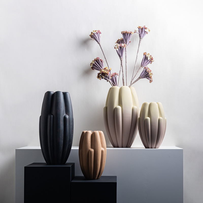 Petal Flower Vase Ceramic Resin Ornaments Modern Minimalist Home Decoration Hotel Soft Furnishings Vase Sales Office Tv Cabinet