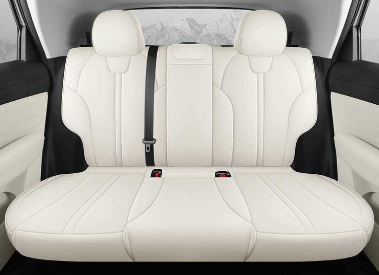 Suitable for Jihu T1, this is a full-coverage, breathable leather seat cover designed for the 2025/2026 model year, providing all-season comfort