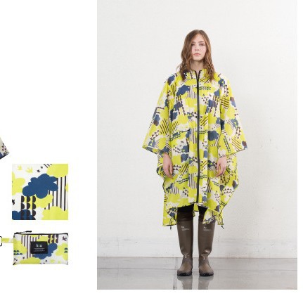 Raincoat for hiking, Amazon