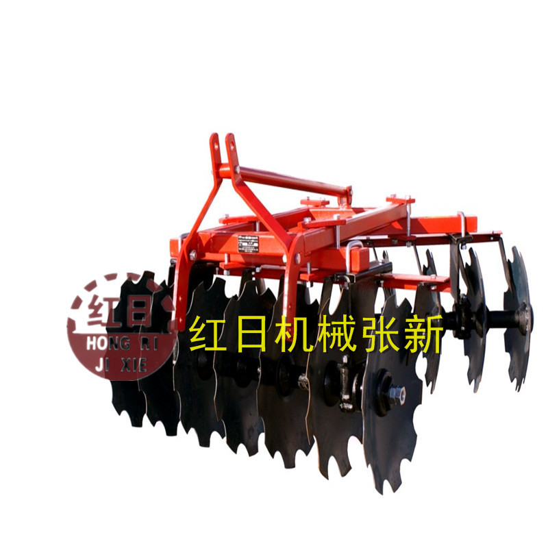 Polarized light rake soil for tractor belt