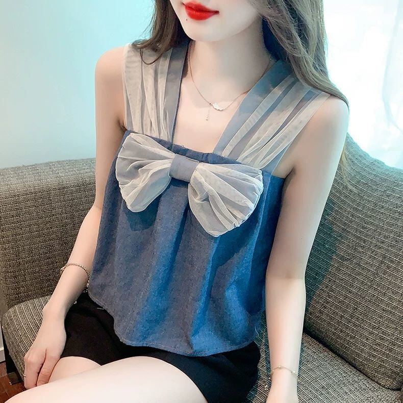 Sleeveless Denim Shirt for Women, Summer 2026 New Design, Trendy and Unique Short Style, Youthful Camisole Top Sleeveless Denim Shirt for Women, Summer 2026 New Design, Trendy and Unique Short Style, Youthful Camisole Top