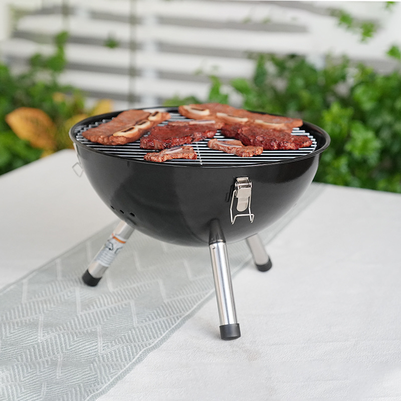 14 pulgadas tres patas de fútbol portátil parrilla de carbón redondo al aire libre parrilla de parrilla de manzana pequeña parrilla de carne
