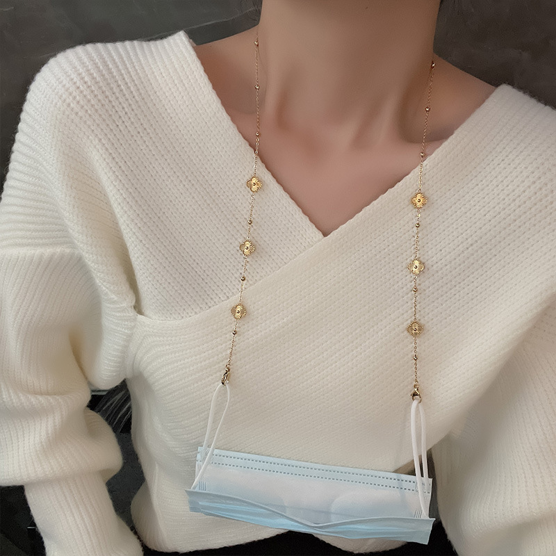 0CJTY}7CS[R]BBRBXR2V5NX