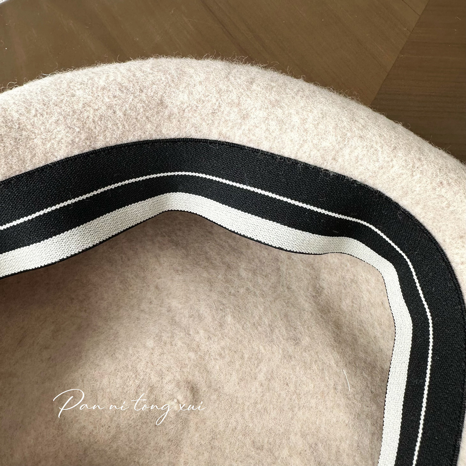 Béret en laine unisexe pour femme, petit chapeau de peintre en laine chaud d'hiver avec visage rétro artistique_voghion.com