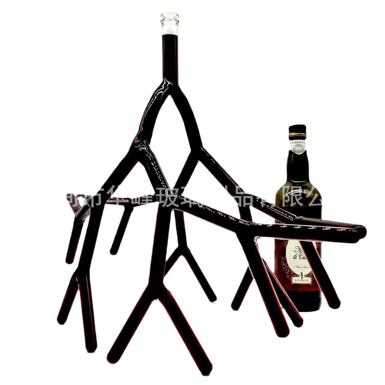 Glass wine decanter for whiskey
