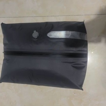 검은색 창문 진공백