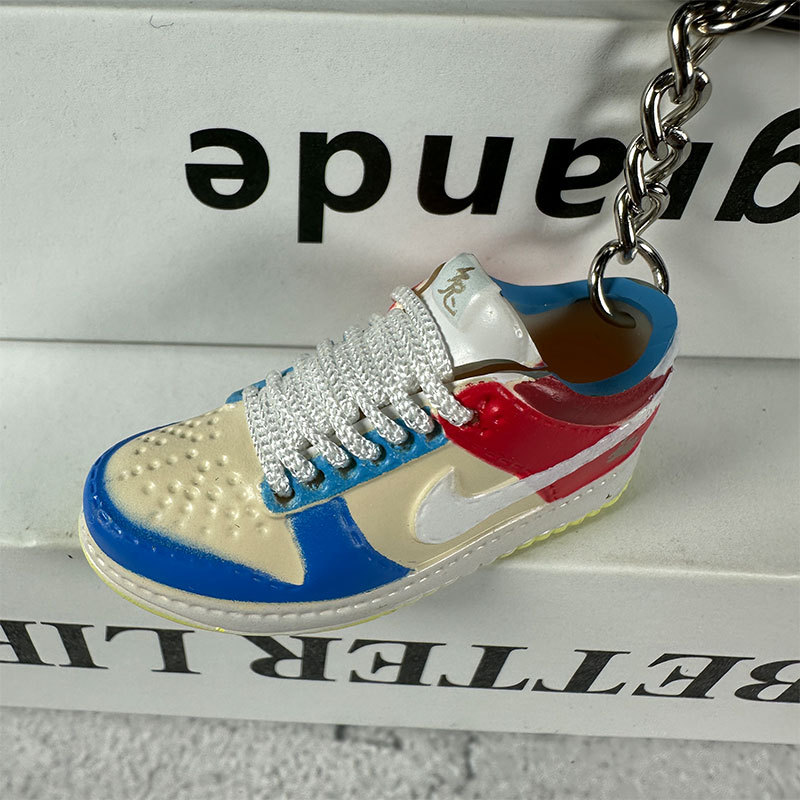 128. colorful splicing white