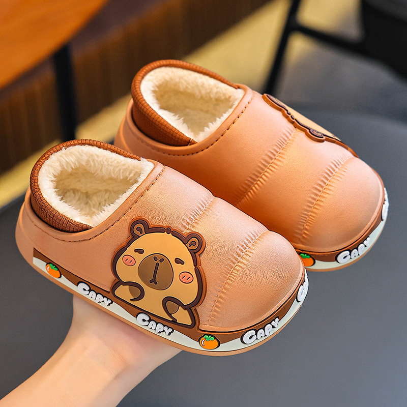 Bolsos de invierno para niños, zapatos de tacones de algodón para niños, niñas y niñas, calentamiento y terciero impermeable, lindos trapos de algodón para niños de mediano edad.