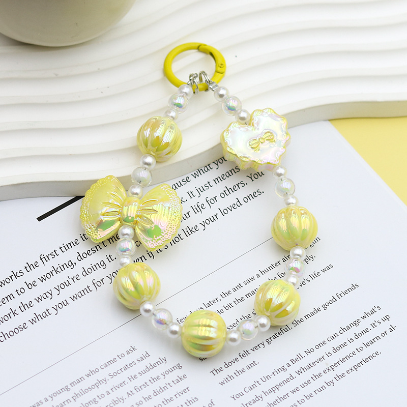 Nuevo colgante de cadena de teléfonos móviles de dibujos animados palomitas de maíz colgante de llavero creativo colgante de bolsas de perlas pintadas a mano