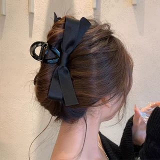 缎面蝴蝶结发夹网红2024新款赫本风抓夹后脑勺盘发鲨鱼夹头饰女