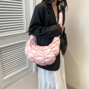韩版cos云朵包2024新款大包包女夏季大容量高级感时尚百搭斜挎包-阿里巴巴
