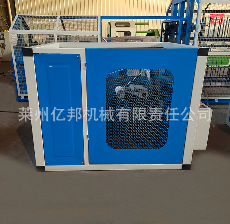 莱州亿邦牧草捆草绳制绳加捻打轴机亚麻丝绳单股绳加捻打轴机