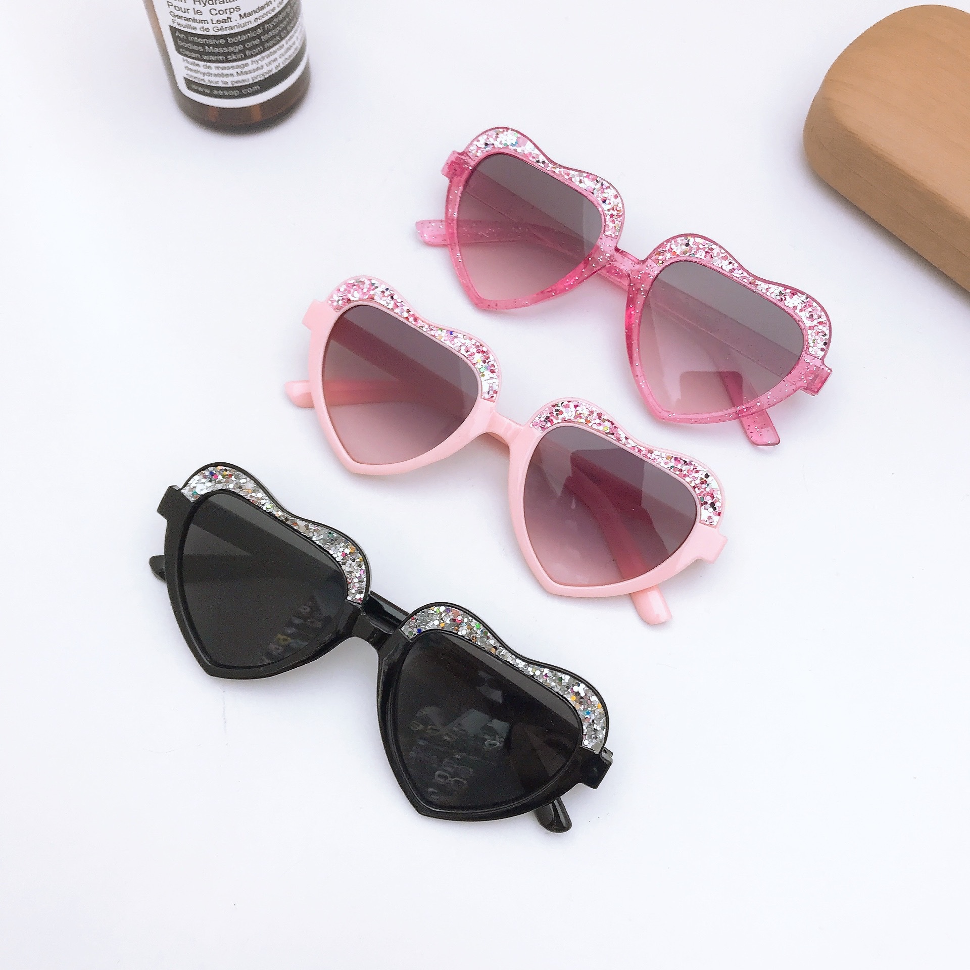 45g Weight Full Frame Glasses Structure Sunglasses Classification Ac, UV400 Protection Lens Material Special-Shaped Mirror Glasses Style Outdoor, Travel Occasion Solid Color Pattern All Seasons Season Children Unisex Gender Streetwear Style Streetwear Solid Color Ac UV400 Protection Special-Shaped Mirror Full Frame Kids Sunglasses 2