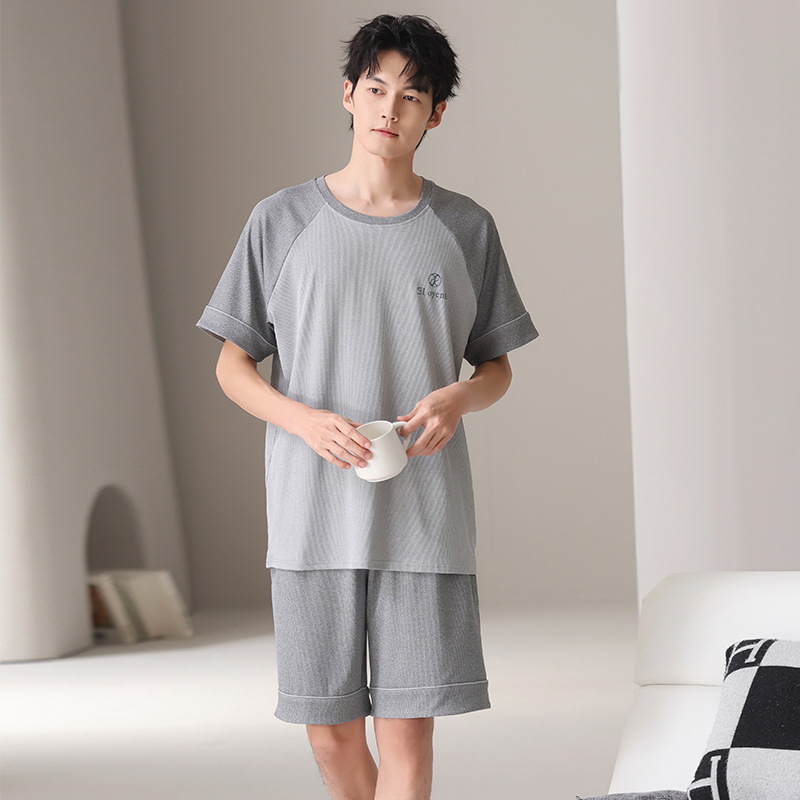 ZHUOJIA 남자의 얼음 실크 스레드 잠옷 남자 여름 짧은 소매 반바지 새 가정 의류 청소년 캐주얼 정장