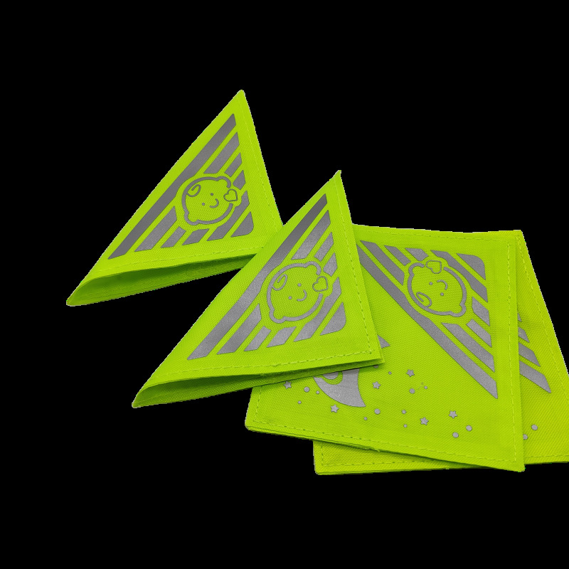 亚马逊婴儿车反光贴荧光绿安全警示魔术反光车贴颜色可定制图案