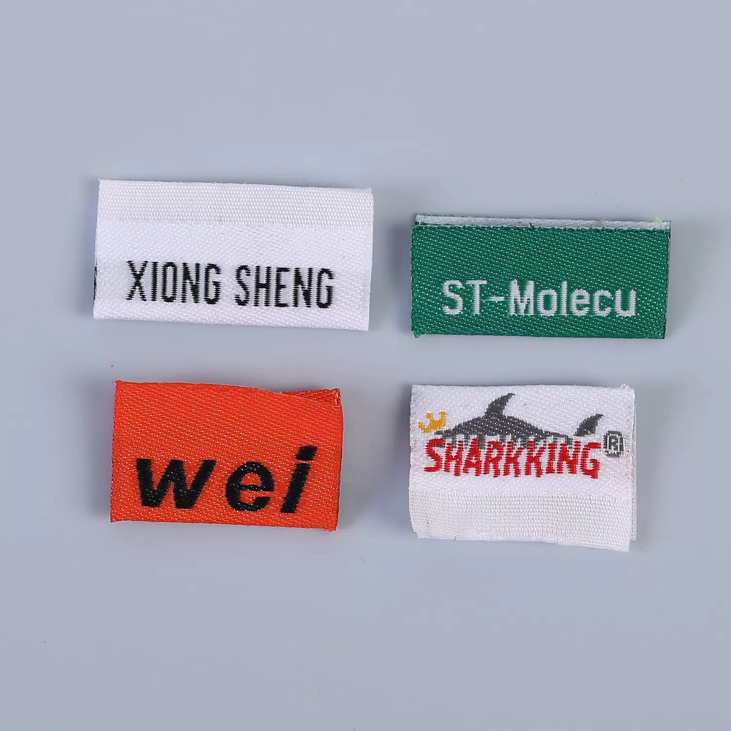 厂家直供服装领标现货布标衣服水洗标织唛织标侧标商标唛头丝网印