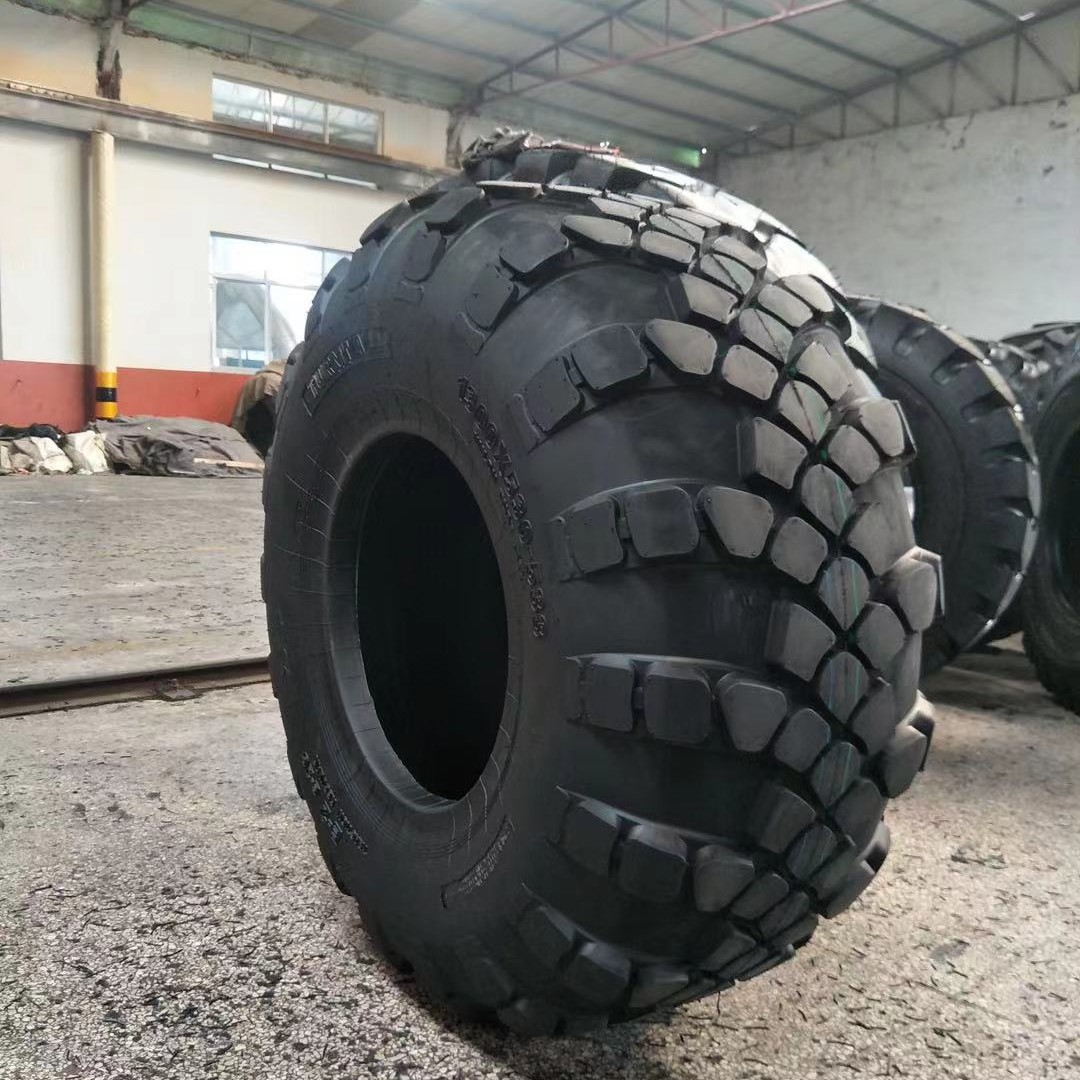 越野轮胎1300*530-533 1025*420-457轮胎