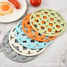 厂家直销硅胶餐垫北欧风圆形镂空餐垫菜碟垫汤煲垫隔热垫子耐高温