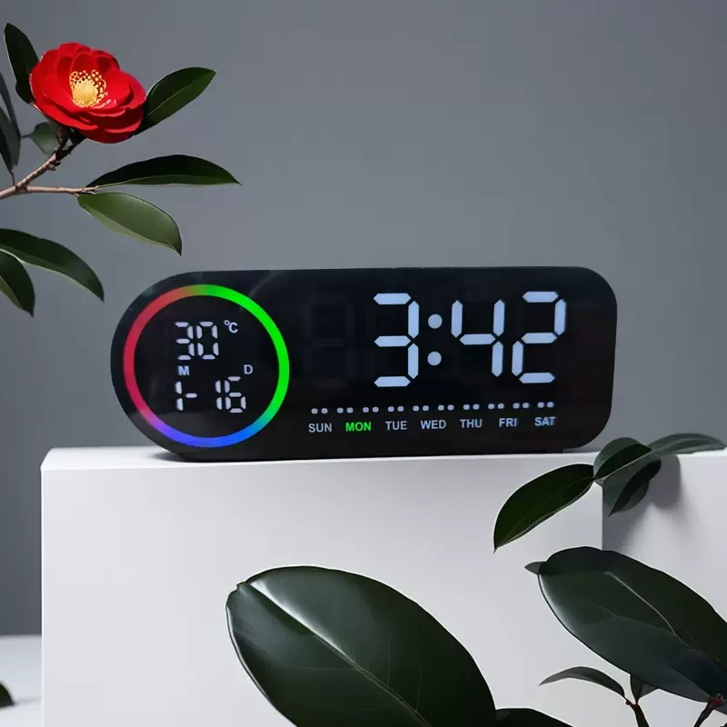 厂家直销多功能七彩幻灯闹钟时钟五档亮度声控触摸星期日期温度