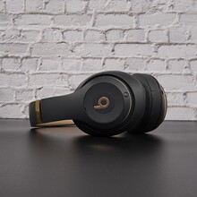 �m��Beats Solo3 Wireless �O���^��ʽ���C�o���{�������Α��\��