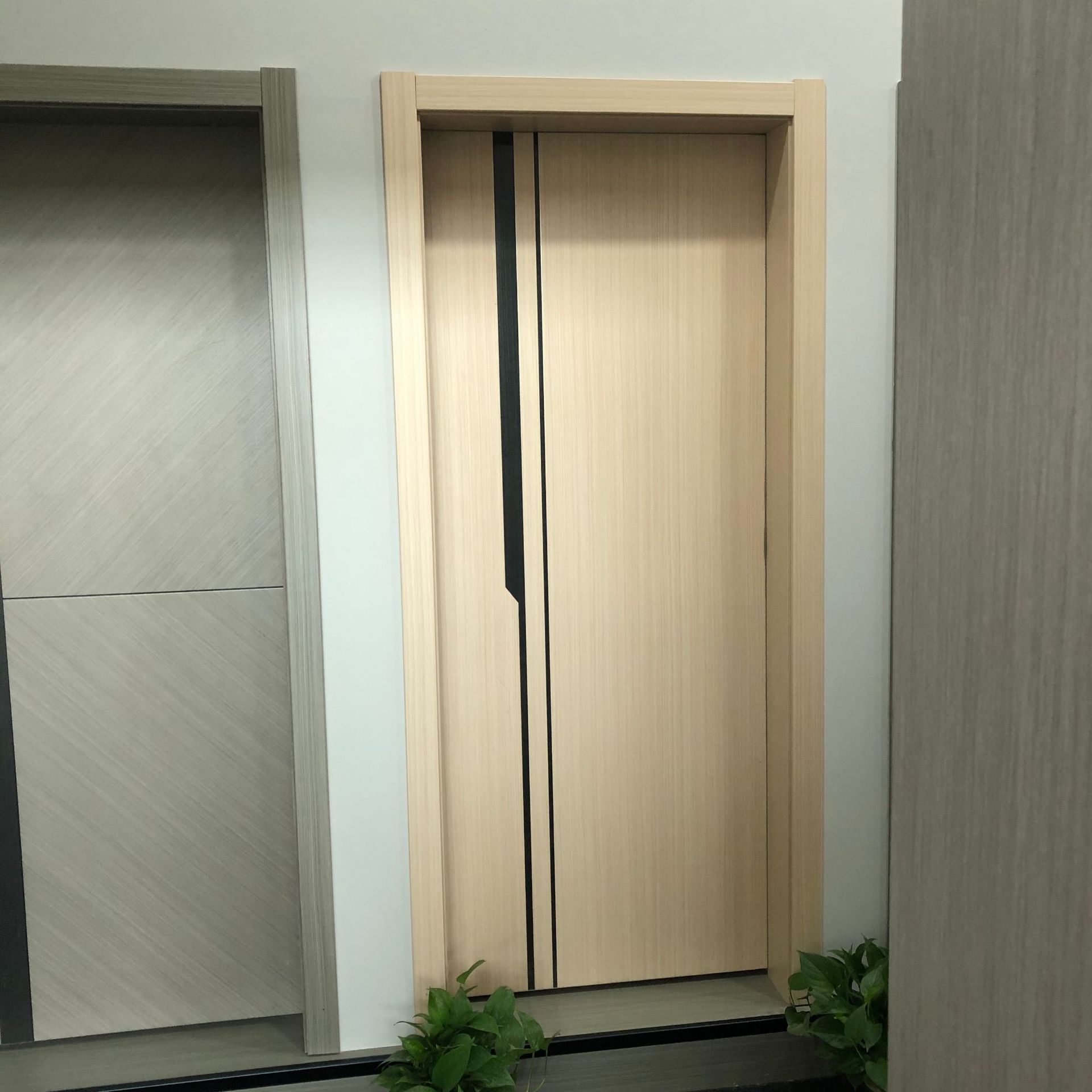 Puerta de madera puerta compuesta de madera sólida puerta sin pintura puerta insonorizada de hotel puerta interior fábrica al por mayor spot