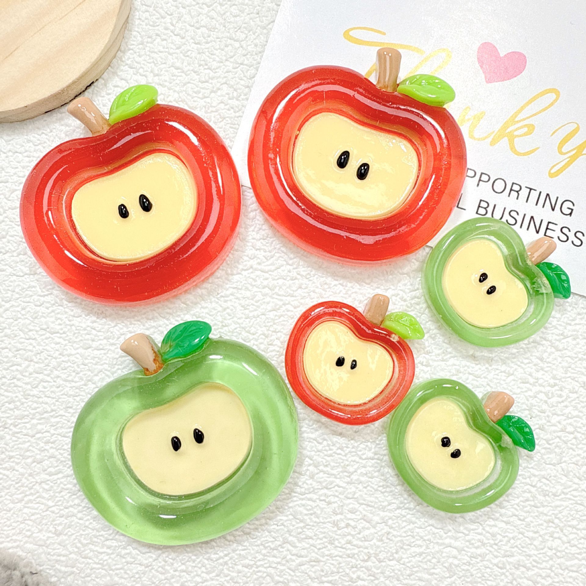 Transparent Apple Resin Accessories DIY Homemade Mobile Phone Case Keychain Hairpin Headband Refrigerator Magnet Material Wholesale