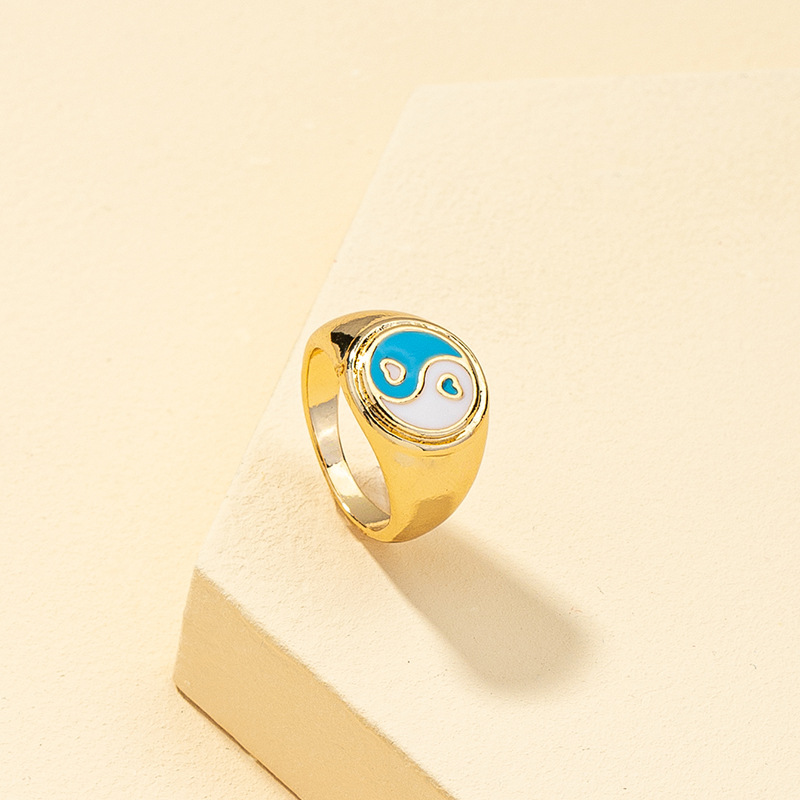 Neuer Herzförmiger Retro-ring Mit Mehrfarbigem Tropföl Aus Tai Chi display picture 5