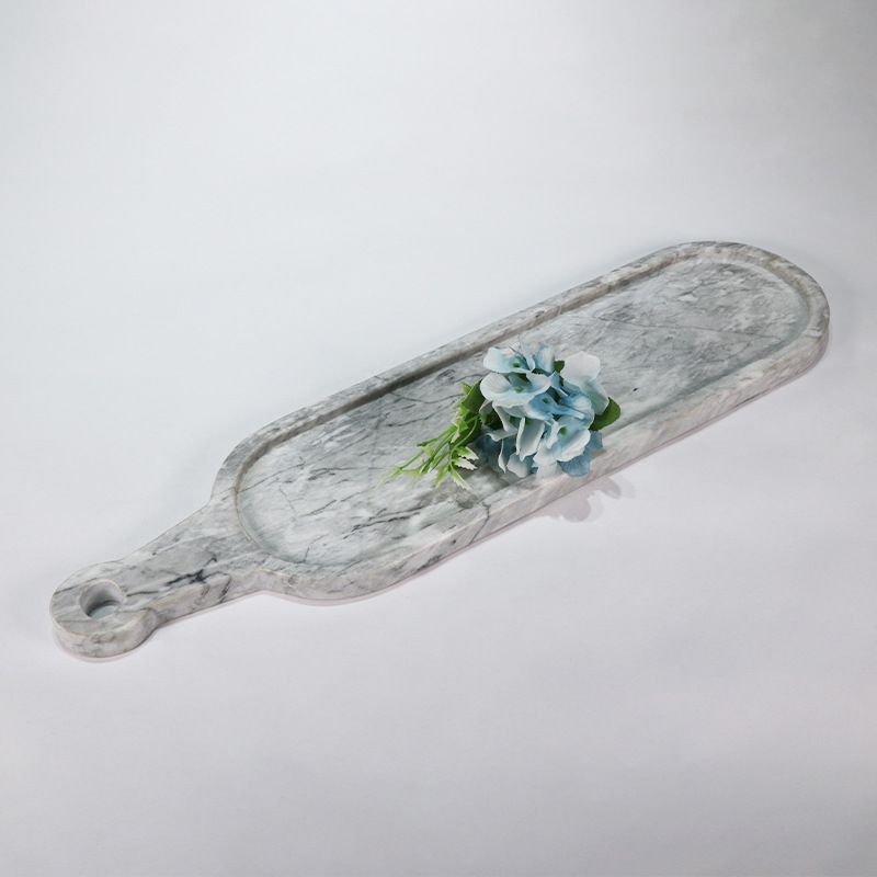 ���Ʊ�ŷ��Լ����ʯ�����������ݴ����Ƶ�����ˮ�����Ӱڼ�