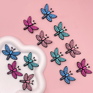 Factory Direct Sales Food Grade Silicone Teether Beads Butterfly Dragonfly Animal Cute Glue Loose Beads Ready for Sale