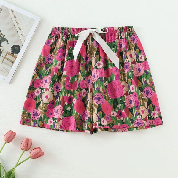 Women's Shorts/Rose Red Flowers