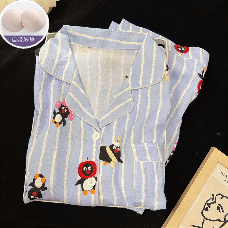 Venta al por mayor transfronteriza con almohadilla para el pecho Nube de algodón nuevo pijama de dibujos animados para mujer lindo pantalones cortos de manga corta rebeca solapa servicio a domicilio