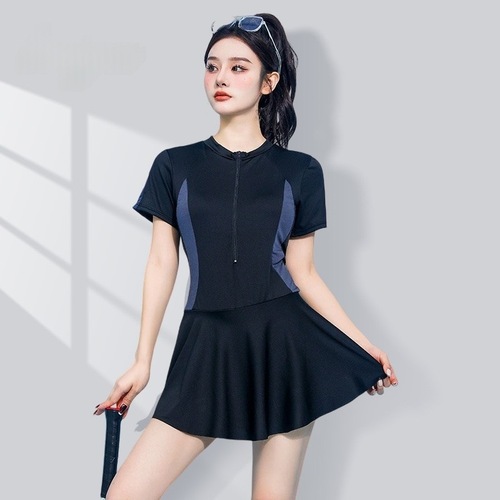 Women's One-piece Swimsuit, Sporty Hot Spring Swimwear, High-end Conservative Fitted Slimming Dress-style Vacation Swimwear, Wholesale