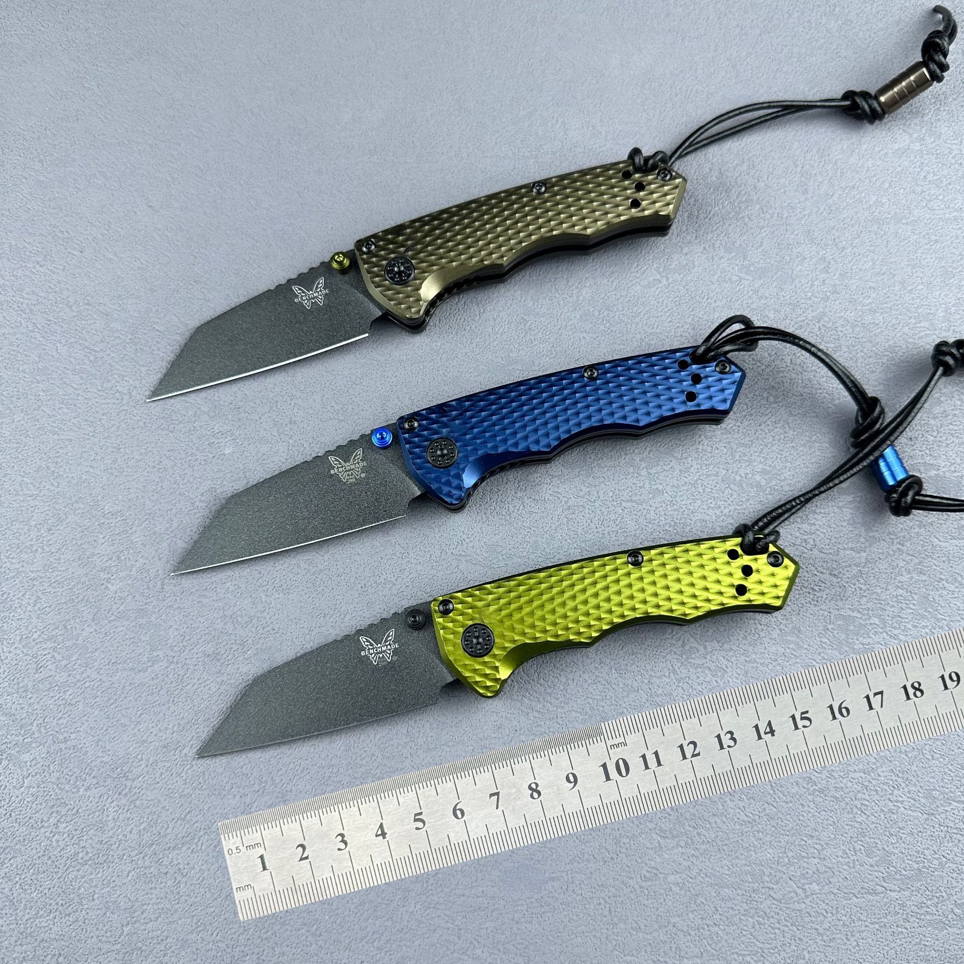 BM蝴蝶290户外野营随身便携小刀野外求生折叠刀迷你防身水果刀具