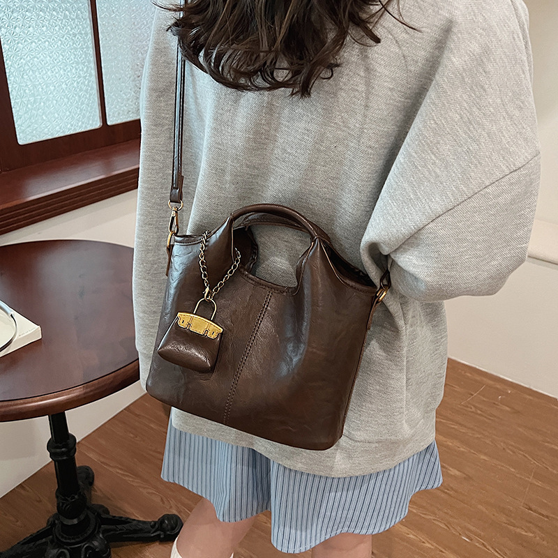 Simple Casual Bag Women's Korean-style Ins Fashion Bucket Bag 2024 Autumn New Niche Shoulder Bag