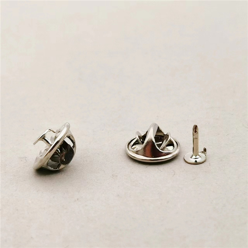 Pecho pin hebilla espina traje de goma hebilla de metal mariposa hebilla insignia pin accesorios DIY material ropa