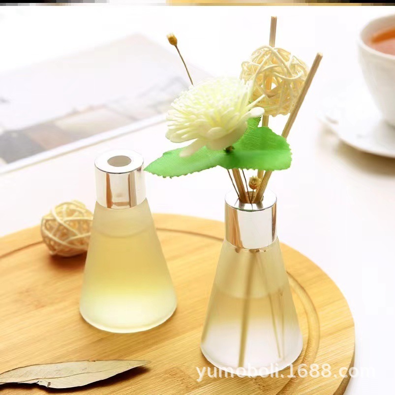 批发锥形香薰瓶透明瓶香薰干花瓶藤条挥发空瓶子无火香薰玻璃瓶子