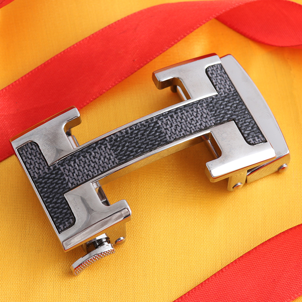 Hongsheng hebilla de fábrica hebilla automática cinturón de cuero cabeza de aleación hebilla de cinturón cabeza hebilla de parche a cuadros