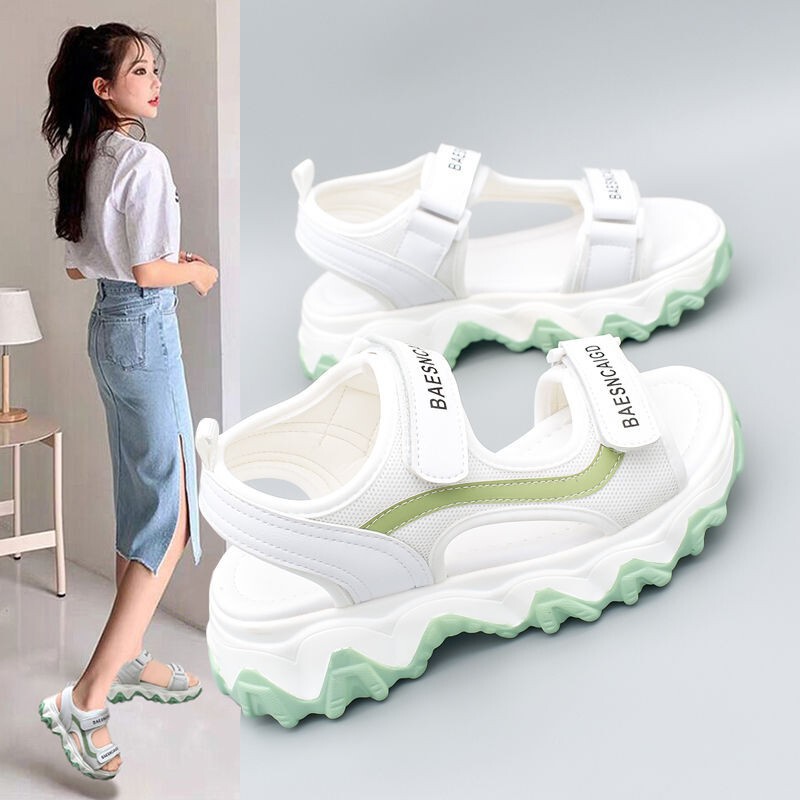 Sports Sandals Women's 2025 Summer New Women's Fashion Wave Thick-Soled Beach Shoes Platform Student Sandals