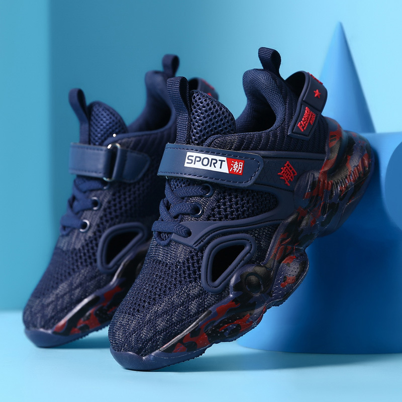 Zapatos deportivos para niños 2024 verano nuevo estilo coreano zapatos casuales para niños una sola red transpirable zapatos de correr para estudiantes mayores