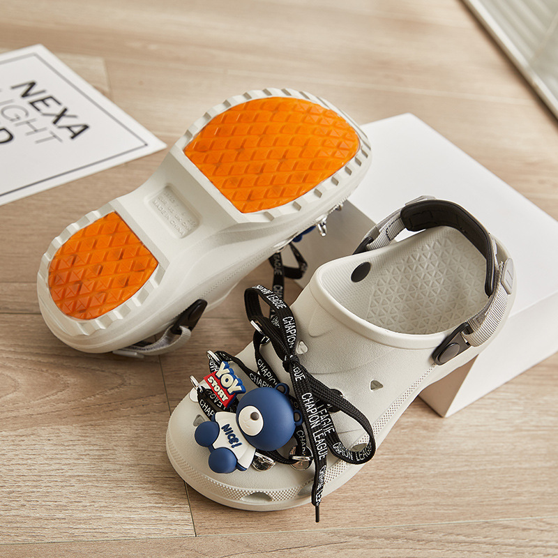 Croc-Style Shoes for Men and Women, Summer Fashion Sandals, Dual-Wear Soft-Soled Outdoor Clogs, Cute Accessories, Creative Beach Shoes Croc-Style Shoes for Men and Women, Summer Fashion Sandals, Dual-Wear Soft-Soled Outdoor Clogs, Cute Accessories, Creative Beach Shoes