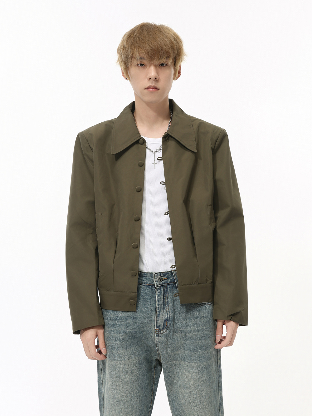 MTLCLOTHES Hombres| El diseño de otoño sensación de nuevo chaqueta corta de estilo chino de moda con una chaqueta suelta y simple image 3
