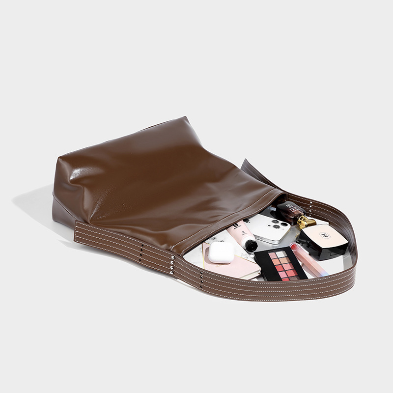 Large capacity single shoulder crossbody for commuting to work, solid color portable women's bag, elegant and casual_voghion.com