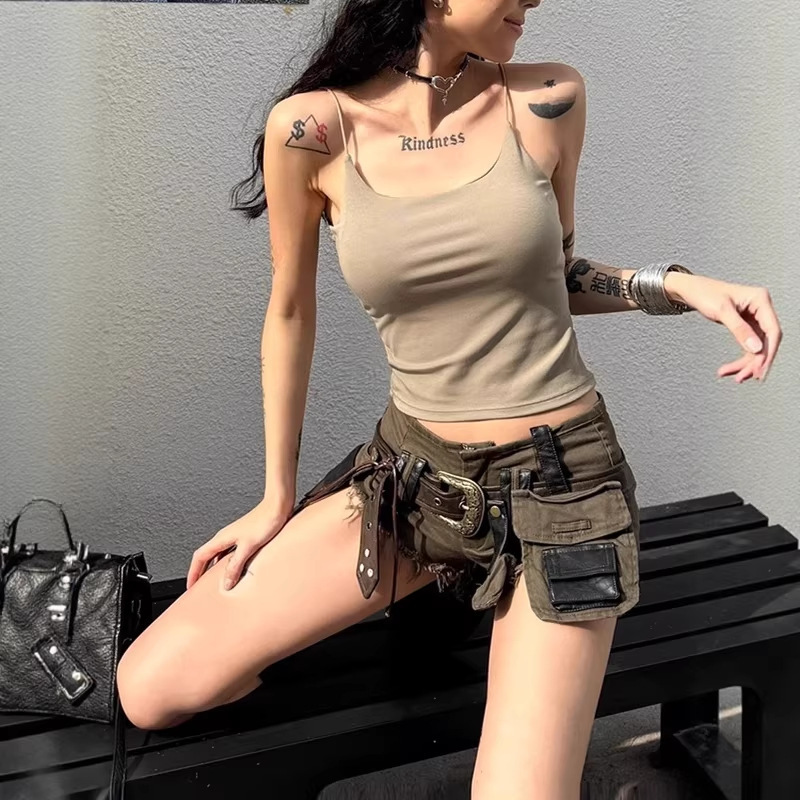 American Retro Wasteland Style Belt Buckle Frayed Edge 2026 Summer New Women's Low-Waist Denim Shorts Slim Fit Hip-Hugging Shorts