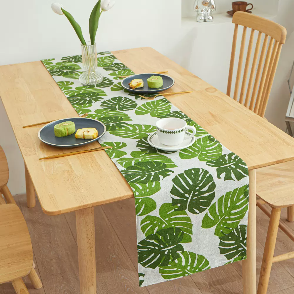 产地货源亚马逊同款印花布双面图案简欧风桌旗布轻奢感电视柜盖布