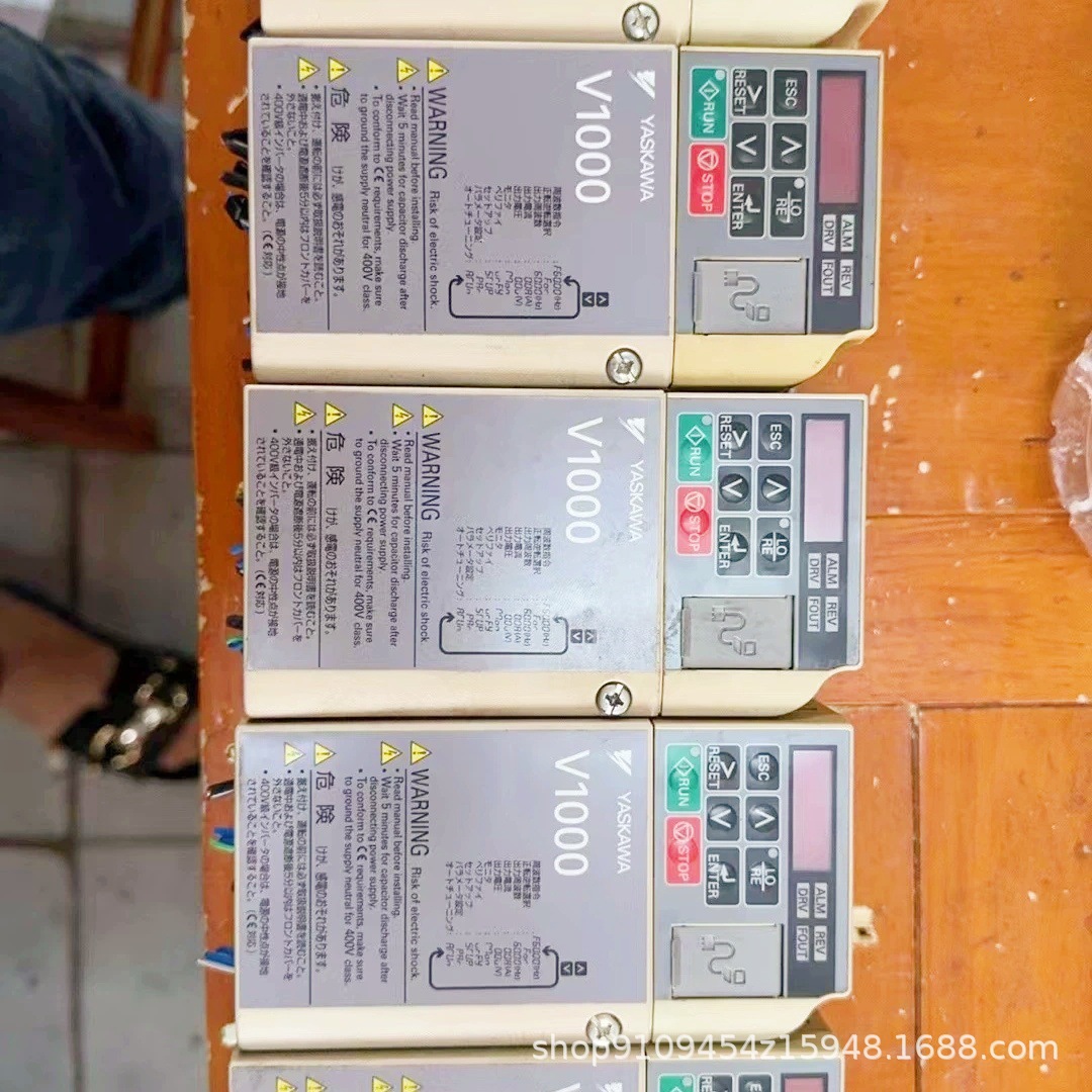 安川ClMR-ⅤA2A0002BAA现货  全新  原装正品 议价优