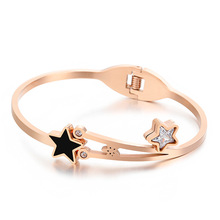 日韩个性新款钛钢手镯女五角星星星镶钻开口手环时尚首饰一件代发