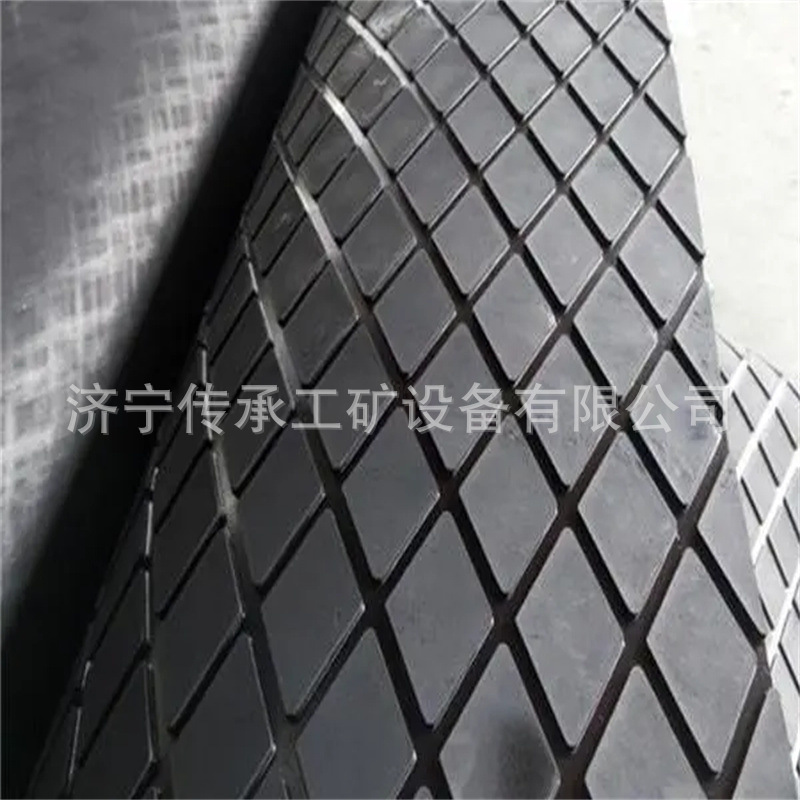 按需制作菱形胶板 CN层阻燃半硫化层 输送机滚筒包胶 粘接效果强