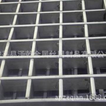 批发生产 国标穿孔钢格板 镀锌钢格板 国标样板