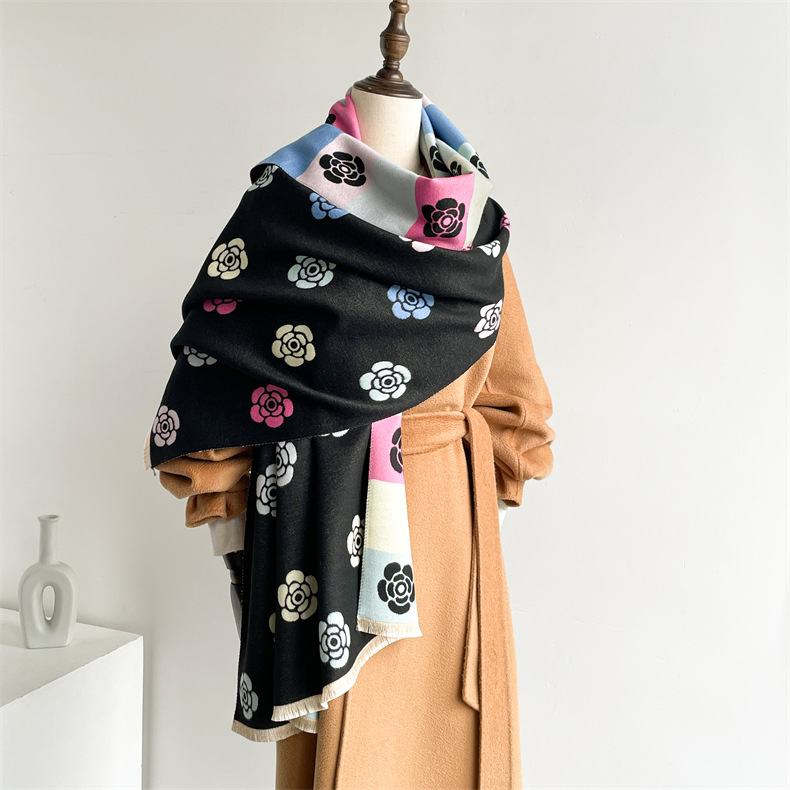 Camelia colorata per il lusso invernale femminile, dolce profumata in inverno, scialle spesso e caldo, sciarpa invecchiata_voghion.com